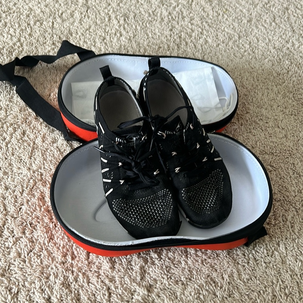 Nfinity black cheer shoes size 5.5